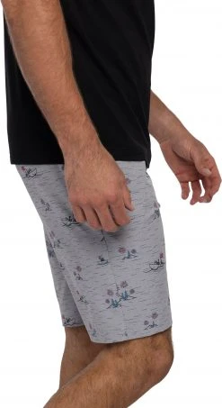 TravisMathew Men's Slush Fun Golf Shorts Heather Sleet -Golf Apparel Sales Shop unnamed file 3211