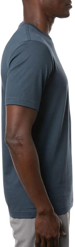 TravisMathew Men's Hypnautic Golf T-Shirt Insignia -Golf Apparel Sales Shop unnamed file 5546