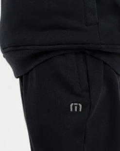 TravisMathew Boys' J Cloud Golf Sweatpants Black -Golf Apparel Sales Shop unnamed file 7178